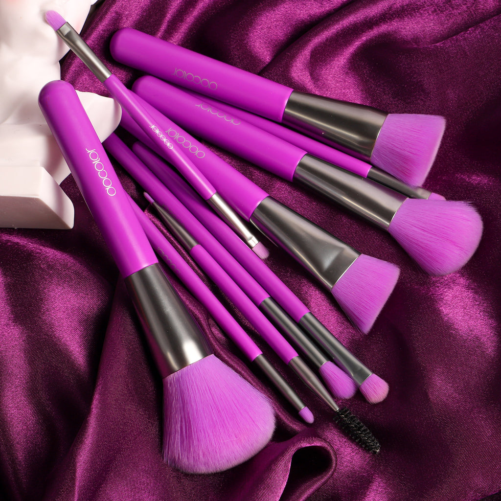 ¿Cuántas Brochas de Maquillaje hay en tu Rutina Diaria?